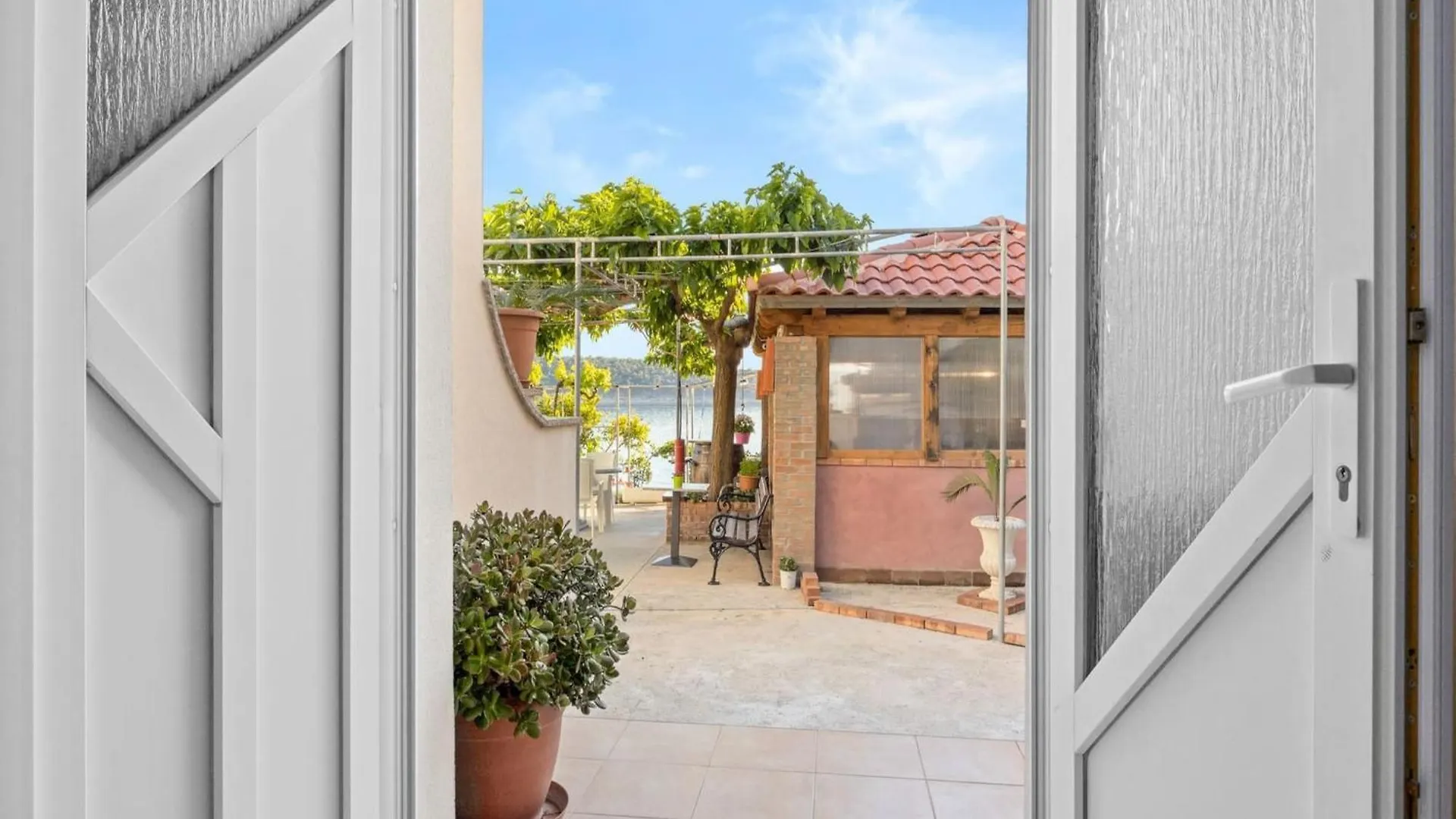 Apartment Lovely Sea View And Boat Mooring - Jurica 4 Rab Town