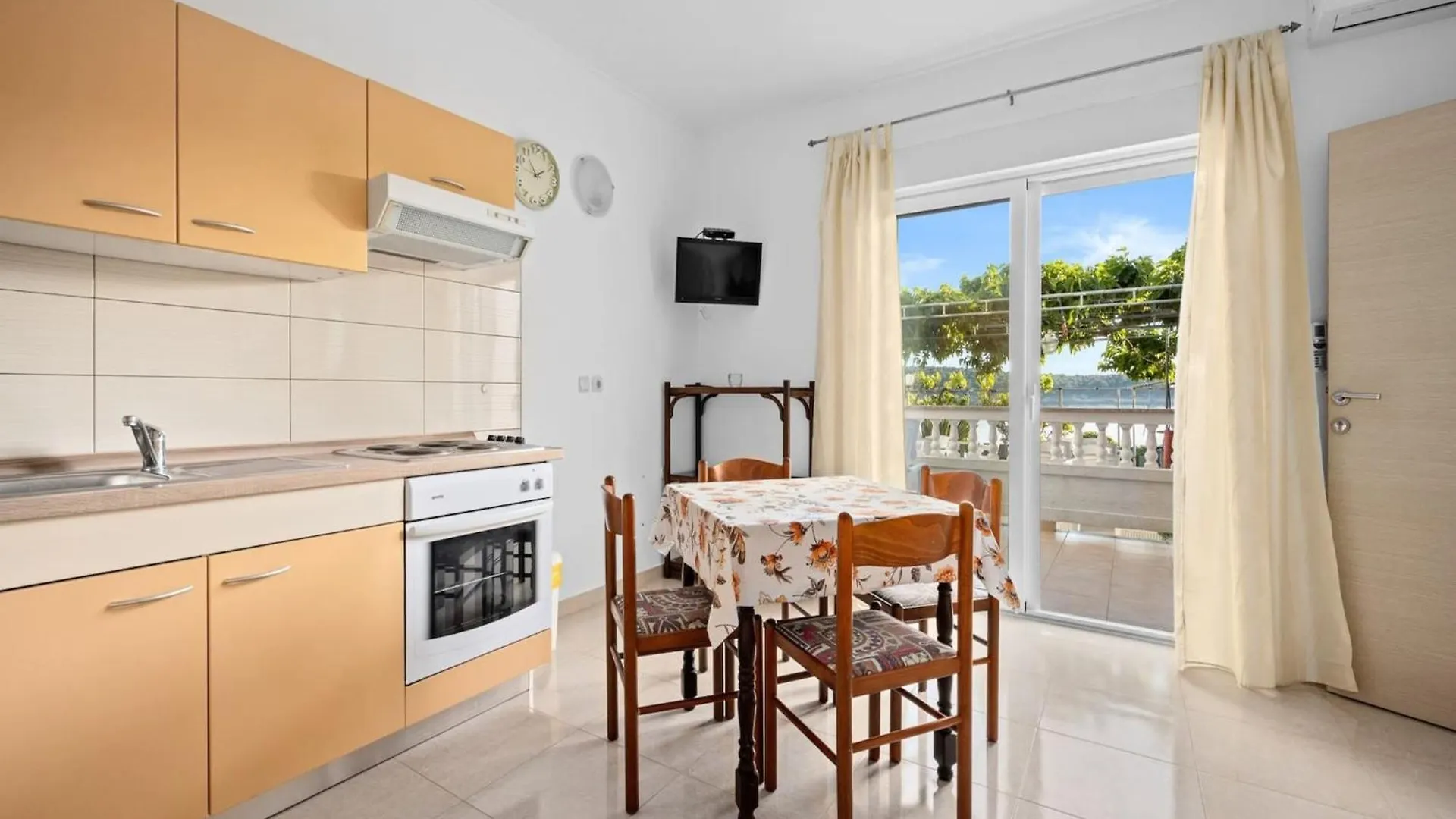 Apartment Lovely Sea View And Boat Mooring - Jurica 4 Rab Town